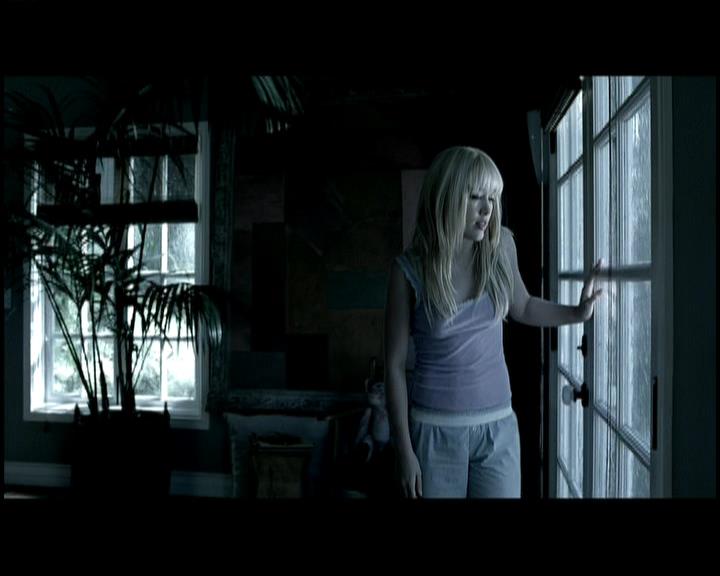 DailyDuff-dot-nl_GirlCanRockDVD-MusicVideoComeClean0020.jpg DailyDuff-dot-nl_GirlCanRockDVD-MusicVideoComeClean0020.jpg