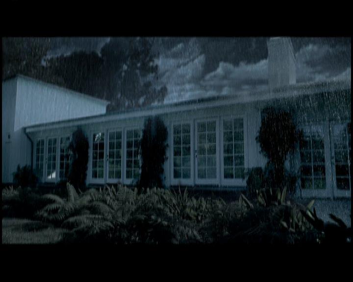 DailyDuff-dot-nl_GirlCanRockDVD-MusicVideoComeClean0041.jpg DailyDuff-dot-nl_GirlCanRockDVD-MusicVideoComeClean0041.jpg