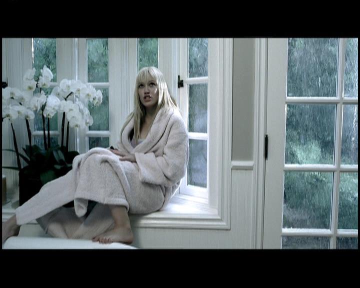 DailyDuff-dot-nl_GirlCanRockDVD-MusicVideoComeClean0045.jpg DailyDuff-dot-nl_GirlCanRockDVD-MusicVideoComeClean0045.jpg