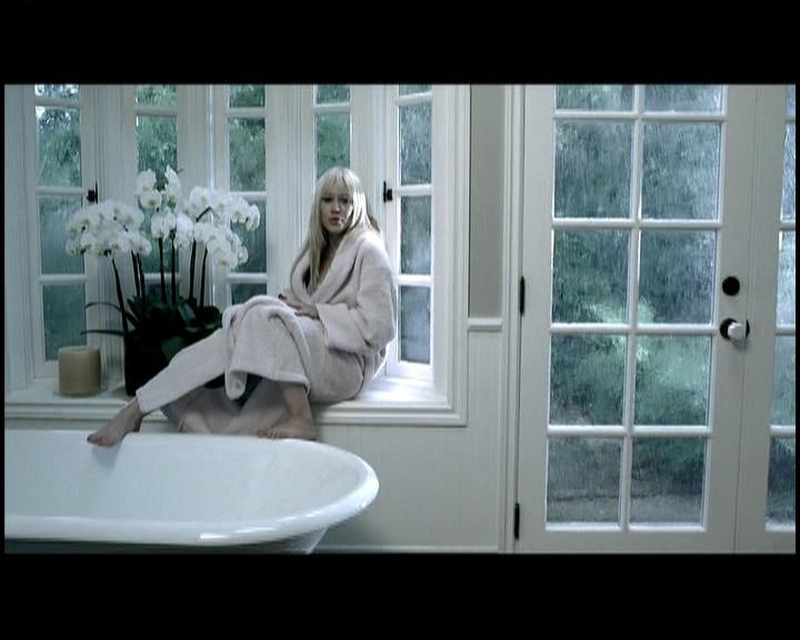 DailyDuff-dot-nl_GirlCanRockDVD-MusicVideoComeClean0047.jpg DailyDuff-dot-nl_GirlCanRockDVD-MusicVideoComeClean0047.jpg