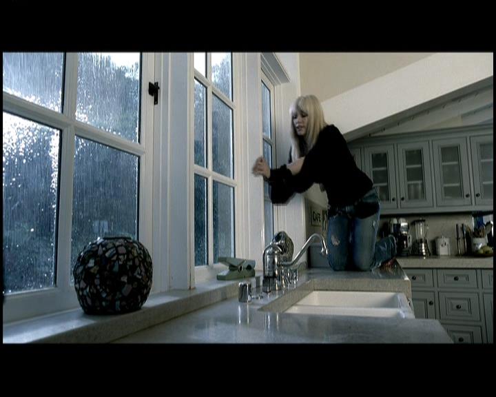 DailyDuff-dot-nl_GirlCanRockDVD-MusicVideoComeClean0072.jpg DailyDuff-dot-nl_GirlCanRockDVD-MusicVideoComeClean0072.jpg