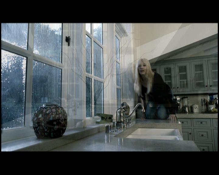 DailyDuff-dot-nl_GirlCanRockDVD-MusicVideoComeClean0073.jpg DailyDuff-dot-nl_GirlCanRockDVD-MusicVideoComeClean0073.jpg