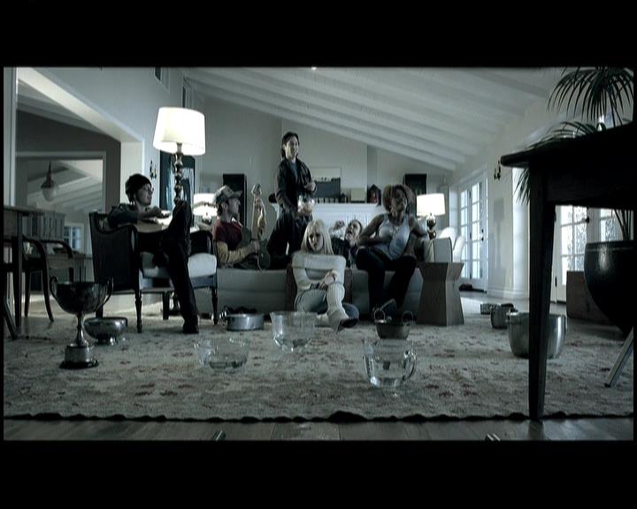 DailyDuff-dot-nl_GirlCanRockDVD-MusicVideoComeClean0114.jpg DailyDuff-dot-nl_GirlCanRockDVD-MusicVideoComeClean0114.jpg