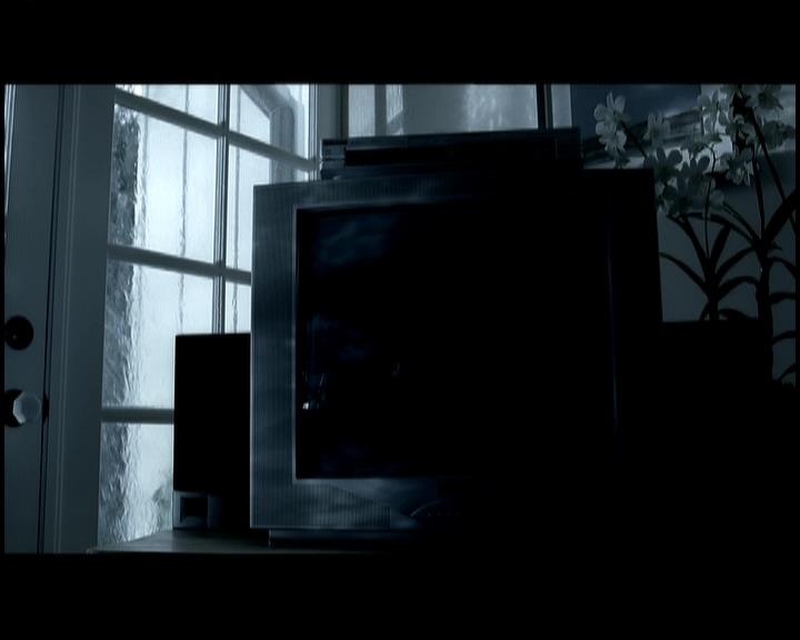 DailyDuff-dot-nl_GirlCanRockDVD-MusicVideoComeClean0122.jpg DailyDuff-dot-nl_GirlCanRockDVD-MusicVideoComeClean0122.jpg