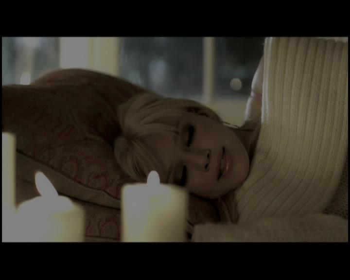 DailyDuff-dot-nl_GirlCanRockDVD-MusicVideoComeClean0138.jpg DailyDuff-dot-nl_GirlCanRockDVD-MusicVideoComeClean0138.jpg