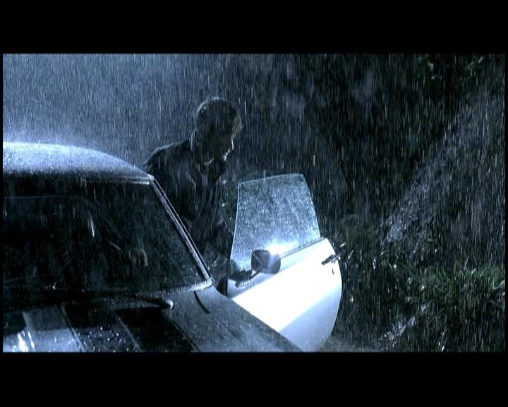 DailyDuff-dot-nl_GirlCanRockDVD-MusicVideoComeClean0155.jpg DailyDuff-dot-nl_GirlCanRockDVD-MusicVideoComeClean0155.jpg