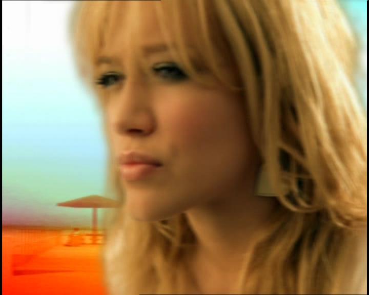 DailyDuff-dot-nl_GirlCanRockDVD-MusicVideoSoYesterday0005.jpg