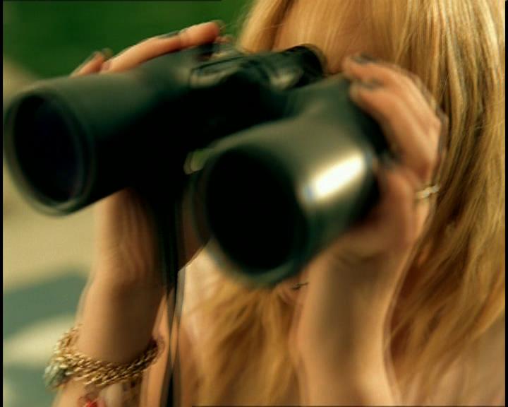 DailyDuff-dot-nl_GirlCanRockDVD-MusicVideoSoYesterday0016.jpg