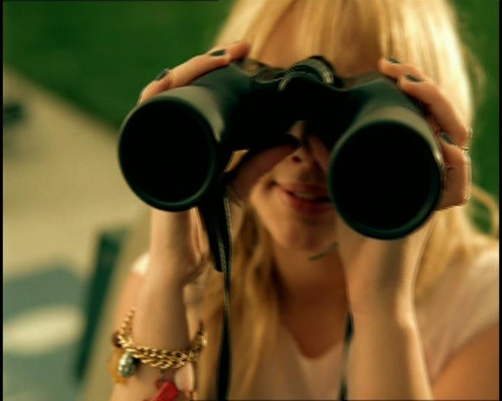DailyDuff-dot-nl_GirlCanRockDVD-MusicVideoSoYesterday0017.jpg