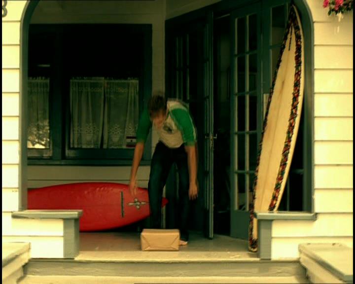 DailyDuff-dot-nl_GirlCanRockDVD-MusicVideoSoYesterday0190.jpg DailyDuff-dot-nl_GirlCanRockDVD-MusicVideoSoYesterday0190.jpg