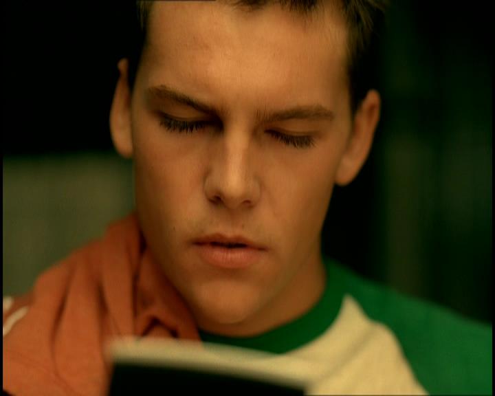 DailyDuff-dot-nl_GirlCanRockDVD-MusicVideoSoYesterday0195.jpg DailyDuff-dot-nl_GirlCanRockDVD-MusicVideoSoYesterday0195.jpg