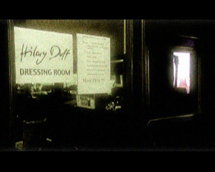 DailyDuff-dot-nl_GirlCanRockDVD-MusicVideoSoYesterdayLive0092.jpg DailyDuff-dot-nl_GirlCanRockDVD-MusicVideoSoYesterdayLive0092.jpg