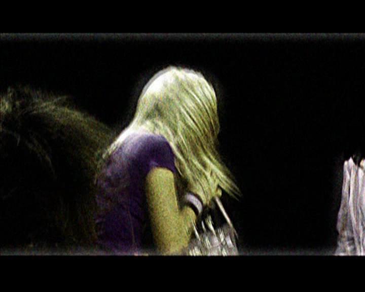 DailyDuff-dot-nl_GirlCanRockDVD-MusicVideoSoYesterdayLive0104.jpg DailyDuff-dot-nl_GirlCanRockDVD-MusicVideoSoYesterdayLive0104.jpg