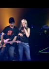 DailyDuff-dot-nl_GirlCanRockDVD-MusicVideoSoYesterdayLive0086.jpg