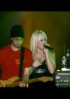 DailyDuff-dot-nl_GirlCanRockDVD-MusicVideoSoYesterdayLive0088.jpg