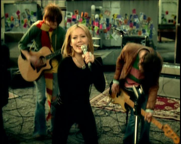 DailyDuff-dot-nl_GirlCanRockDVD-MusicVideoWhyNot0049.jpg DailyDuff-dot-nl_GirlCanRockDVD-MusicVideoWhyNot0049.jpg