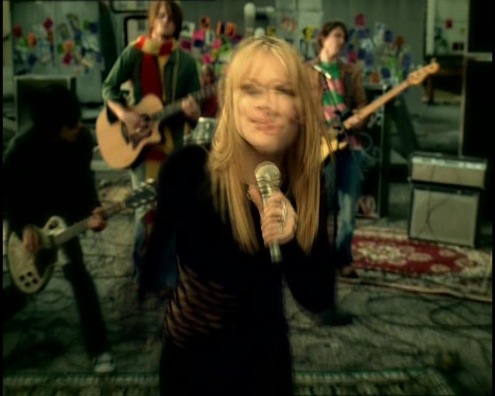 DailyDuff-dot-nl_GirlCanRockDVD-MusicVideoWhyNot0084.jpg DailyDuff-dot-nl_GirlCanRockDVD-MusicVideoWhyNot0084.jpg