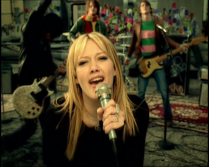 DailyDuff-dot-nl_GirlCanRockDVD-MusicVideoWhyNot0135.jpg DailyDuff-dot-nl_GirlCanRockDVD-MusicVideoWhyNot0135.jpg