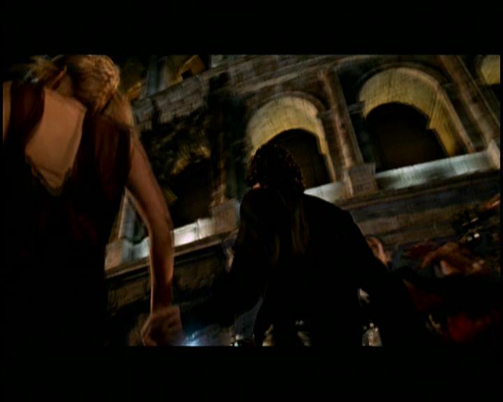 DailyDuff-dot-nl_GirlCanRockDVD-MusicVideoWhyNot0154.jpg