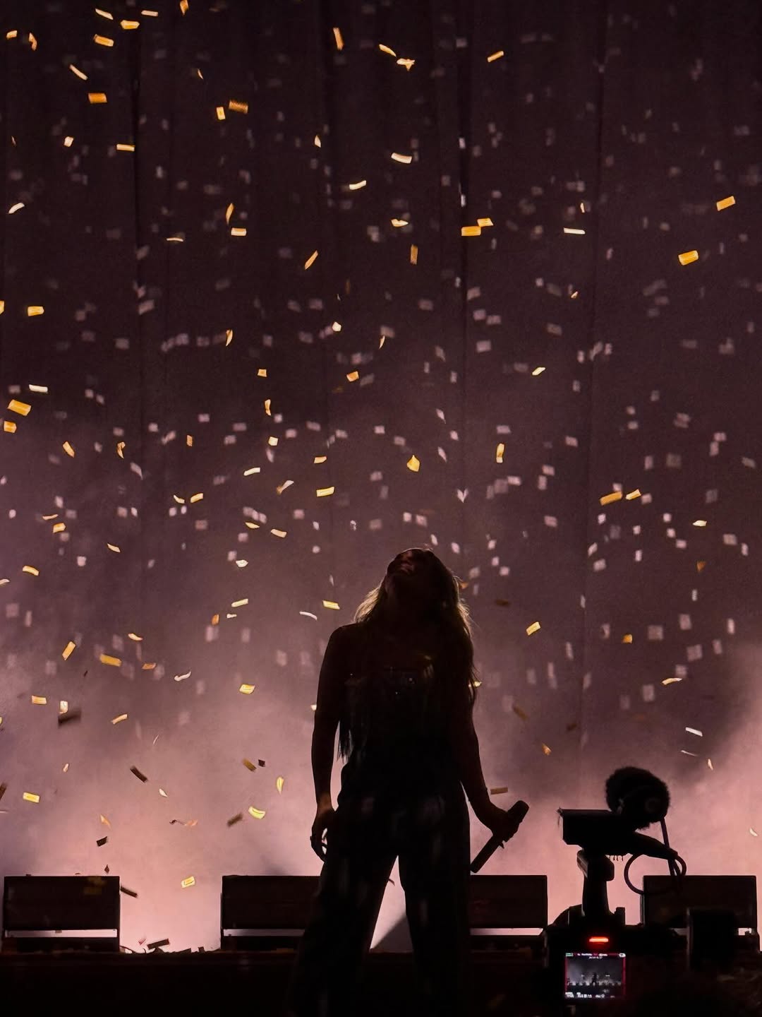 outfit1-046.jpg outfit1-046.jpg