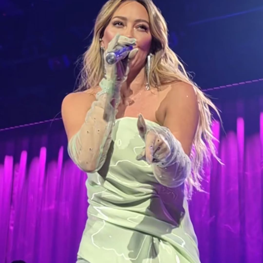 Outfit1-140.jpg Outfit1-140.jpg