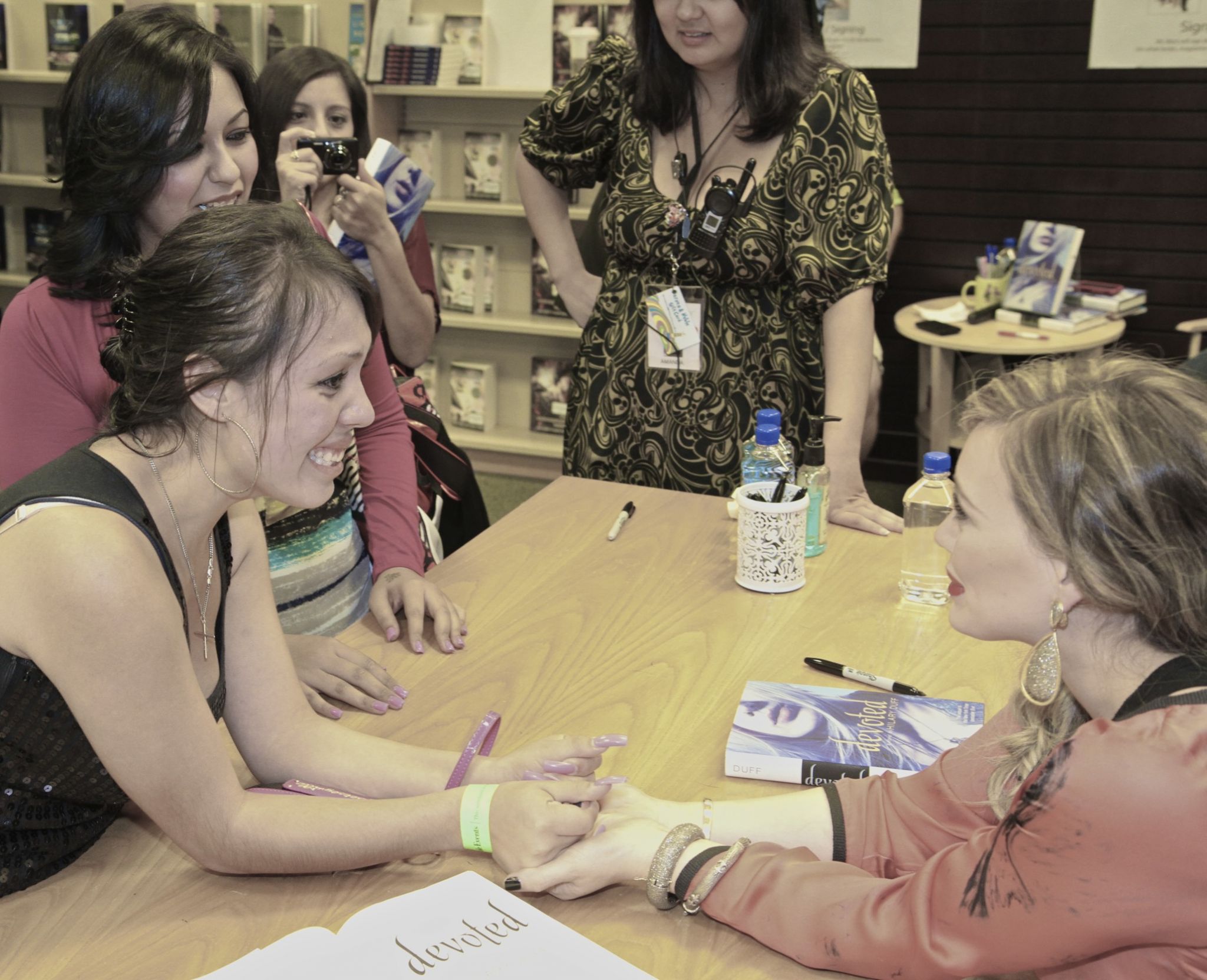 hilaryduff-dot-com028.jpg hilaryduff-dot-com028.jpg