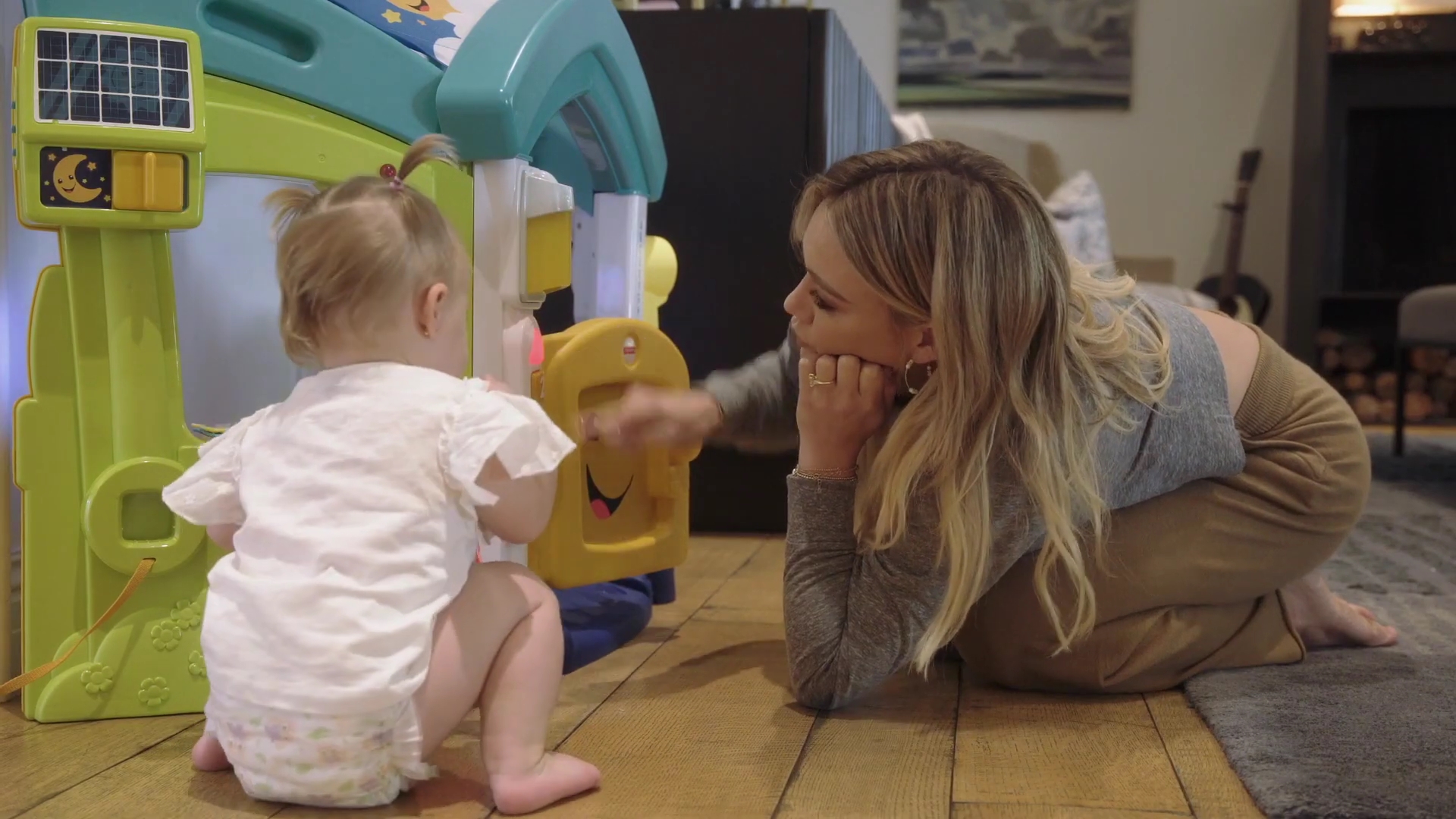 DailyDuff-dot-nl_2019HLC-Veeda_HilaryDuffGreatestRole00013.jpg DailyDuff-dot-nl_2019HLC-Veeda_HilaryDuffGreatestRole00013.jpg