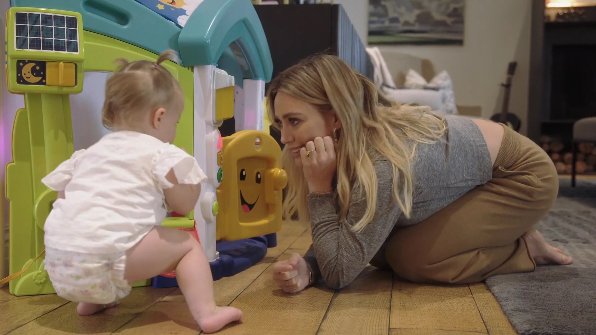 DailyDuff-dot-nl_2019HLC-Veeda_HilaryDuffGreatestRole00014.jpg DailyDuff-dot-nl_2019HLC-Veeda_HilaryDuffGreatestRole00014.jpg