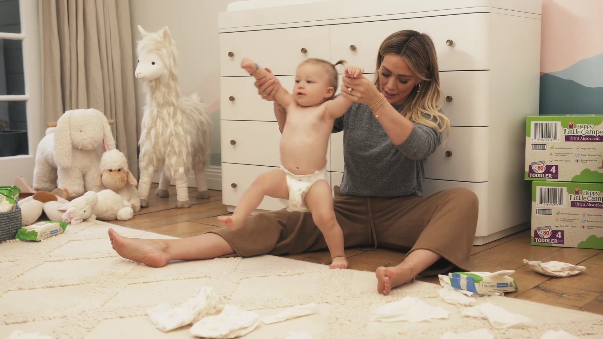 DailyDuff-dot-nl_2019HLC-Veeda_HilaryDuffGreatestRole00031.jpg DailyDuff-dot-nl_2019HLC-Veeda_HilaryDuffGreatestRole00031.jpg