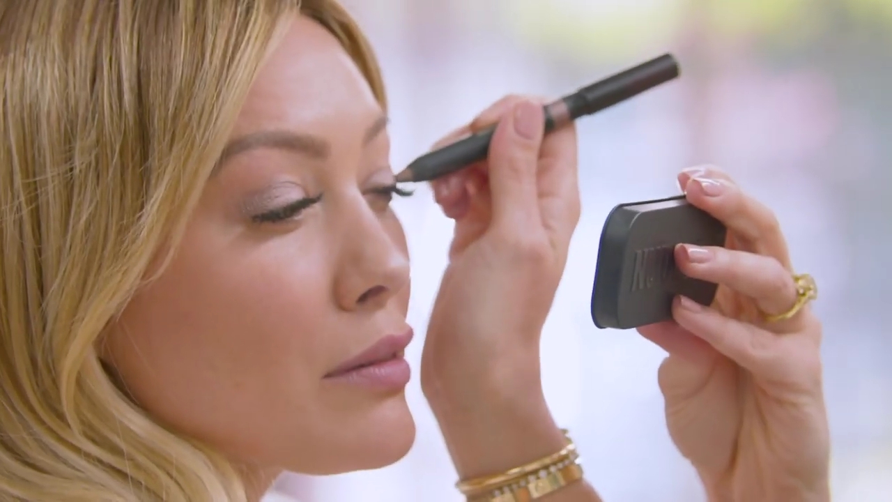 DailyDuff-dot-nl_HilaryxNudestick-GRWM00038.jpg DailyDuff-dot-nl_HilaryxNudestick-GRWM00038.jpg