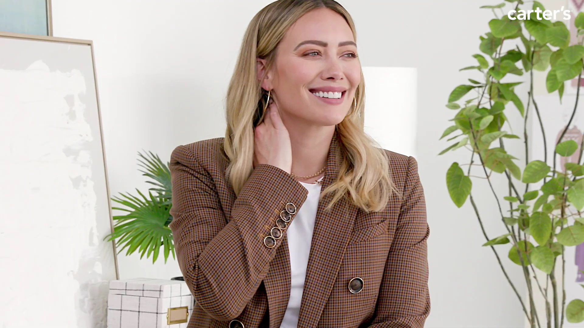 DailyDuff-dot-nl_Caters-MeetourfirsteverChiefMomOfficer0040.jpg DailyDuff-dot-nl_Caters-MeetourfirsteverChiefMomOfficer0040.jpg