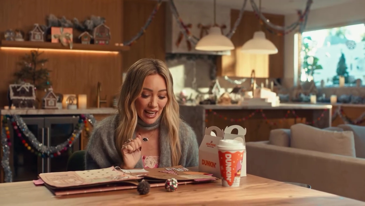 DailyDuff-dot-nl_2025Dunkin-NaughyOrNiceReclame0062.jpg DailyDuff-dot-nl_2025Dunkin-NaughyOrNiceReclame0062.jpg