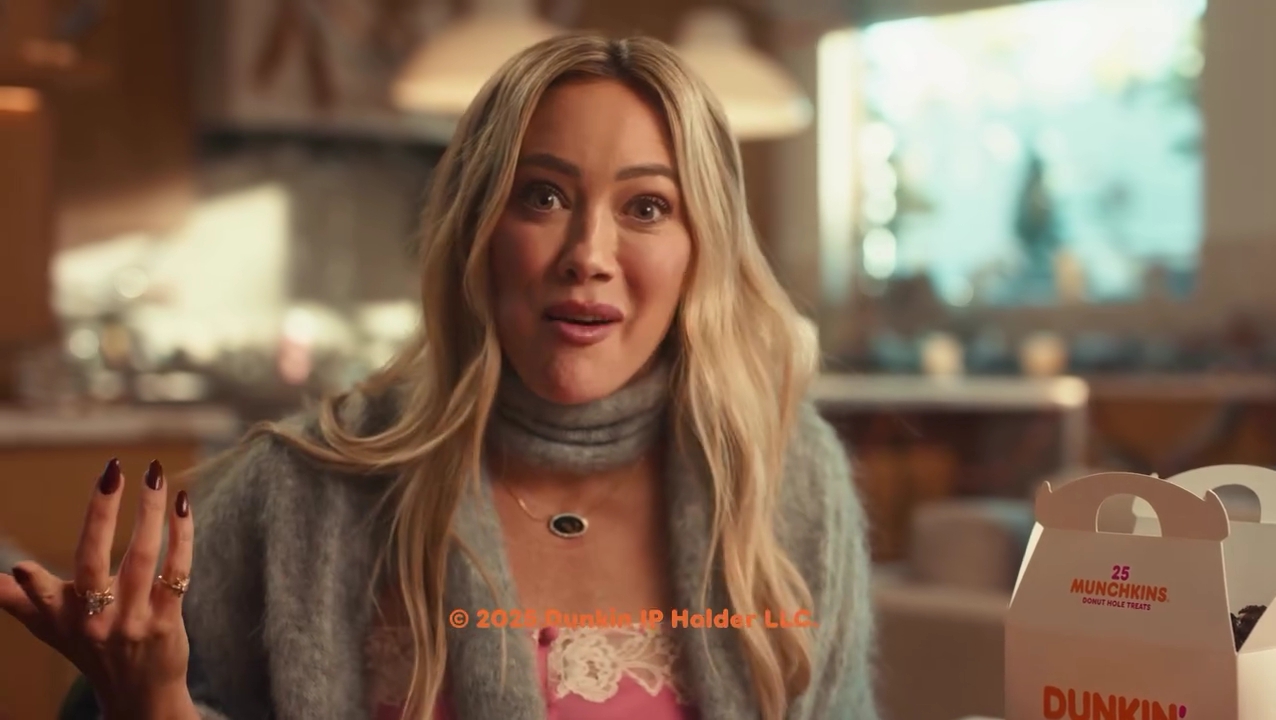 DailyDuff-dot-nl_2025Dunkin-NaughyOrNiceReclame0100.jpg DailyDuff-dot-nl_2025Dunkin-NaughyOrNiceReclame0100.jpg