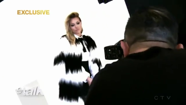DailyDuff-dot-nl_2014ElleCanada-Etalk0023.jpg