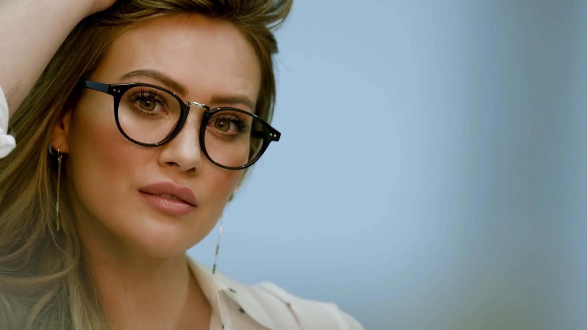 DailyDufff-dot-nl_2018MusexHilaryDuffEyewearCollection-GlassesUSAcom0011.jpg DailyDufff-dot-nl_2018MusexHilaryDuffEyewearCollection-GlassesUSAcom0011.jpg