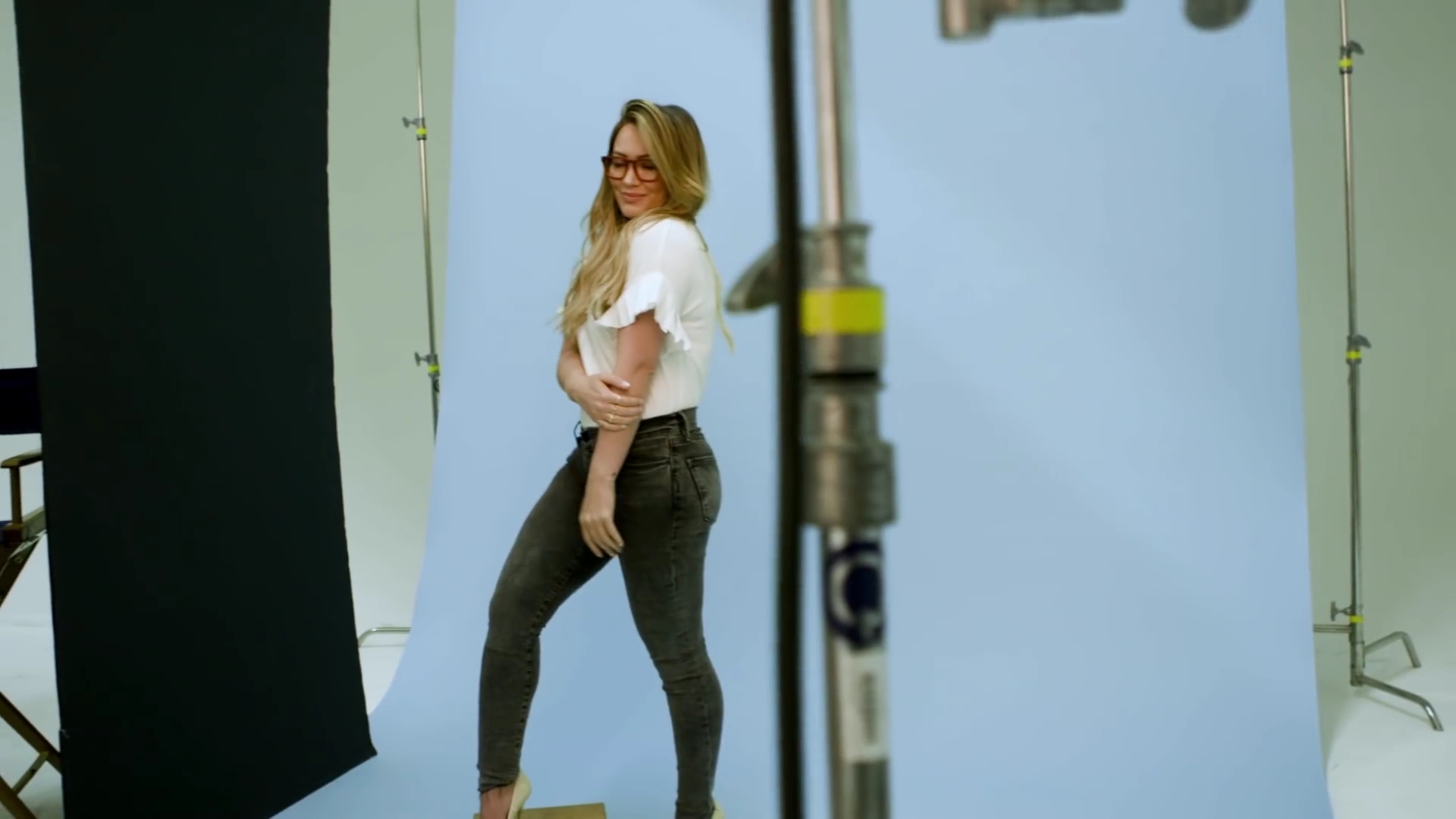 DailyDufff-dot-nl_2018MusexHilaryDuffEyewearCollection-GlassesUSAcom0013.jpg DailyDufff-dot-nl_2018MusexHilaryDuffEyewearCollection-GlassesUSAcom0013.jpg