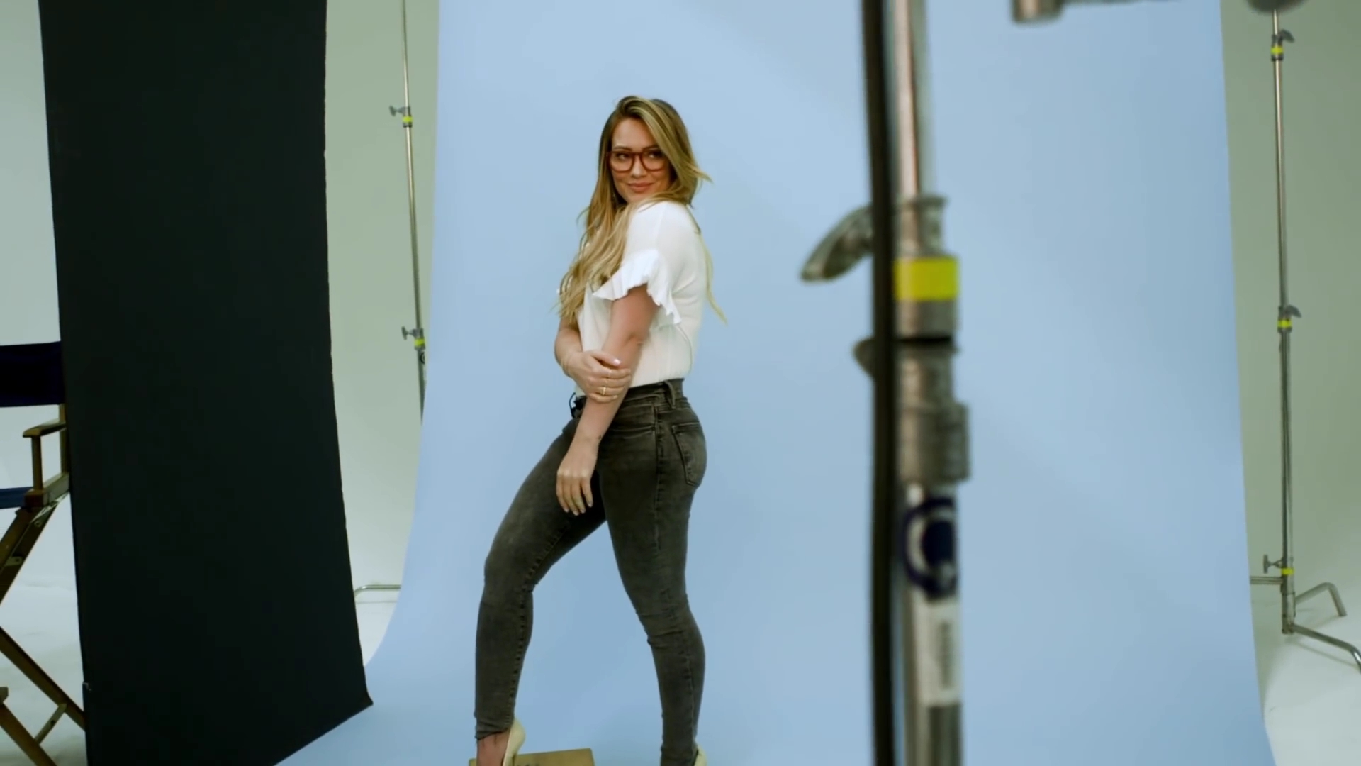 DailyDufff-dot-nl_2018MusexHilaryDuffEyewearCollection-GlassesUSAcom0015.jpg DailyDufff-dot-nl_2018MusexHilaryDuffEyewearCollection-GlassesUSAcom0015.jpg