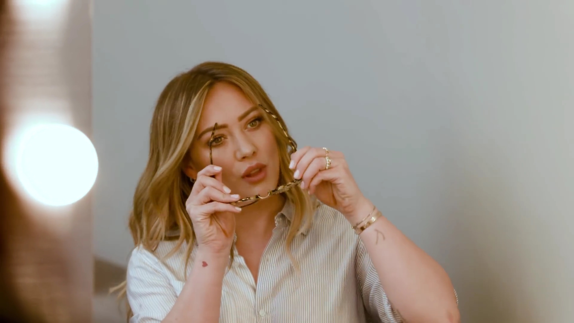 DailyDufff-dot-nl_2018MusexHilaryDuffEyewearCollection-GlassesUSAcom0081.jpg DailyDufff-dot-nl_2018MusexHilaryDuffEyewearCollection-GlassesUSAcom0081.jpg