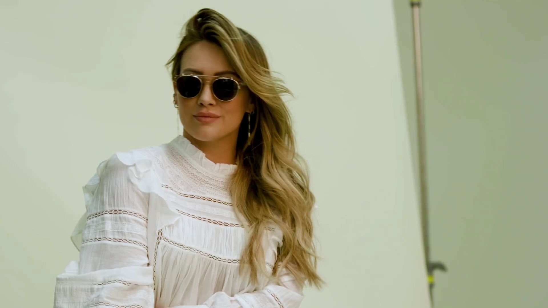 DailyDufff-dot-nl_2018MusexHilaryDuffEyewearCollection-GlassesUSAcom0156.jpg DailyDufff-dot-nl_2018MusexHilaryDuffEyewearCollection-GlassesUSAcom0156.jpg