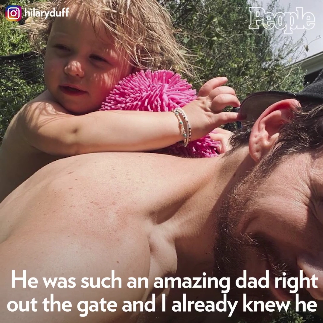 DailyDuff-dot-nl_2021PeopleMagazine-HilaryDuffAndMatthewKomaFamilyGoals0541.jpg DailyDuff-dot-nl_2021PeopleMagazine-HilaryDuffAndMatthewKomaFamilyGoals0541.jpg