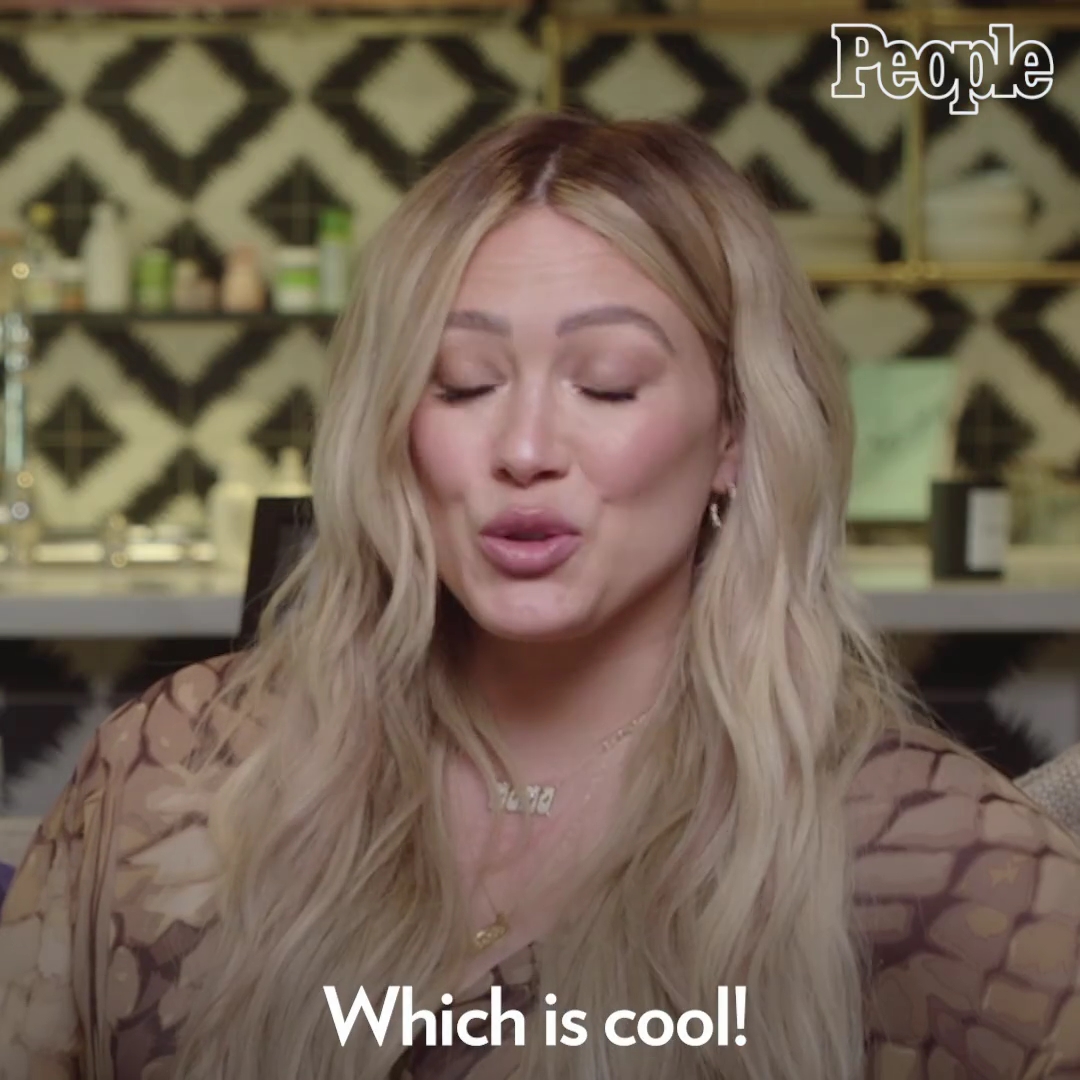 DailyDuff-dot-nl_2021PeopleMagazine-HilaryDuffAndMatthewKomaFamilyGoals0568.jpg DailyDuff-dot-nl_2021PeopleMagazine-HilaryDuffAndMatthewKomaFamilyGoals0568.jpg