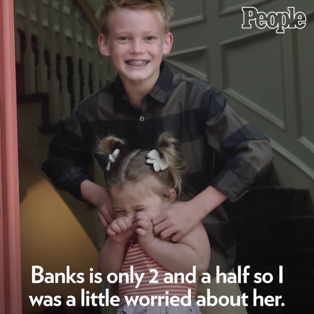 DailyDuff-dot-nl_2021PeopleMagazine-HilaryDuffAndMatthewKomaFamilyGoals0585.jpg DailyDuff-dot-nl_2021PeopleMagazine-HilaryDuffAndMatthewKomaFamilyGoals0585.jpg