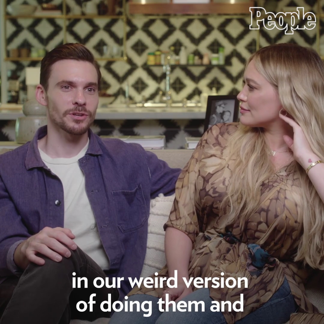 DailyDuff-dot-nl_2021PeopleMagazine-HilaryDuffAndMatthewKomaFamilyGoals0643.jpg DailyDuff-dot-nl_2021PeopleMagazine-HilaryDuffAndMatthewKomaFamilyGoals0643.jpg