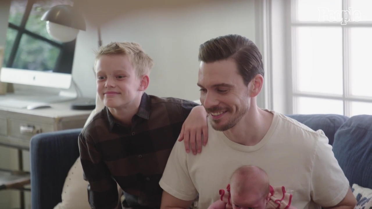 DailyDuff-dot-nl_2021PeopleMagazine-HilaryReflectsOnLifeAsMomOf3AfterWelcomingBabyMae0070.jpg DailyDuff-dot-nl_2021PeopleMagazine-HilaryReflectsOnLifeAsMomOf3AfterWelcomingBabyMae0070.jpg