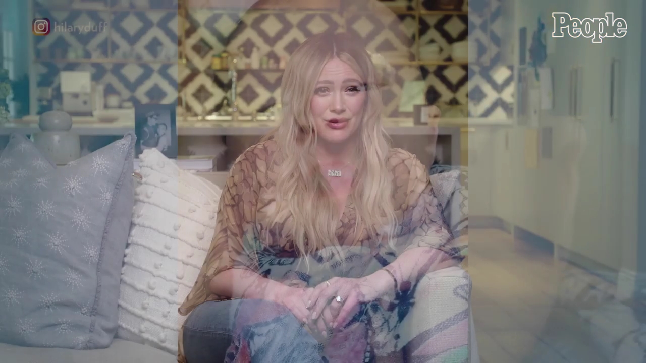 DailyDuff-dot-nl_2021PeopleMagazine-HilaryDuffontheMidnightFeedingMomentThatLeadHertoWriteChildrensBookMyLittleBraveGirl0239.jpg DailyDuff-dot-nl_2021PeopleMagazine-HilaryDuffontheMidnightFeedingMomentThatLeadHertoWriteChildrensBookMyLittleBraveGirl0239.jpg