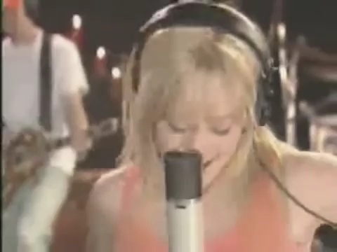DailyDuff_dot_nl-2003AOLSession0076.jpg