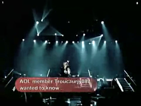 DailyDuff_dot_nl-2004AOLSession0066.jpg