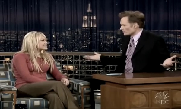 DailyDuff_dot_nl-2004ConanOBrien0221.jpg DailyDuff_dot_nl-2004ConanOBrien0221.jpg