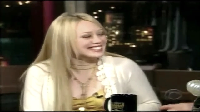 DailyDuff_dot_nl-2004Late_ShowWithDavidLetterman0074.jpg DailyDuff_dot_nl-2004Late_ShowWithDavidLetterman0074.jpg