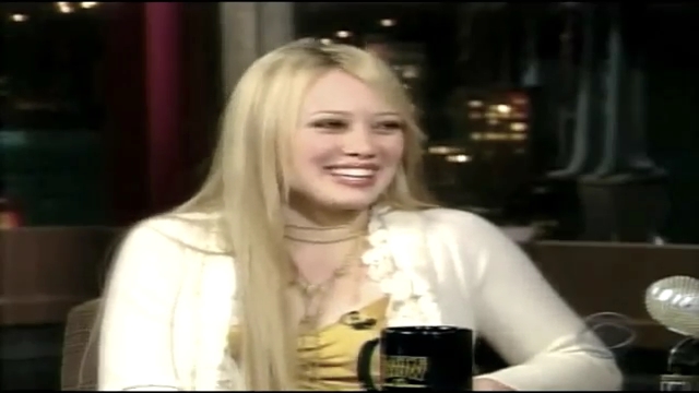 DailyDuff_dot_nl-2004Late_ShowWithDavidLetterman0175.jpg